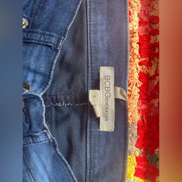 BCBGeneration | mid rise skinny ankle | 2R - Picture 2 of 3
